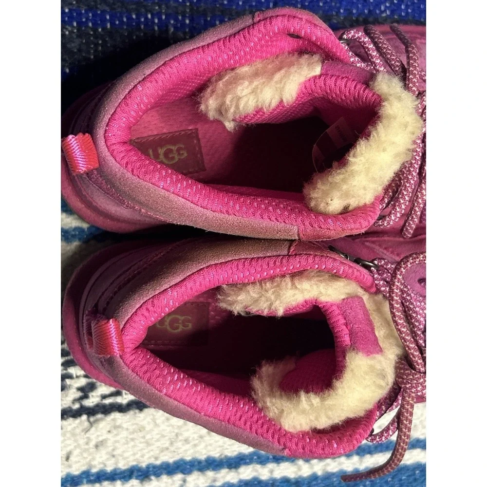 UGG Australia Girls Highland Hi Heritage Boots Suede Pink Size 5